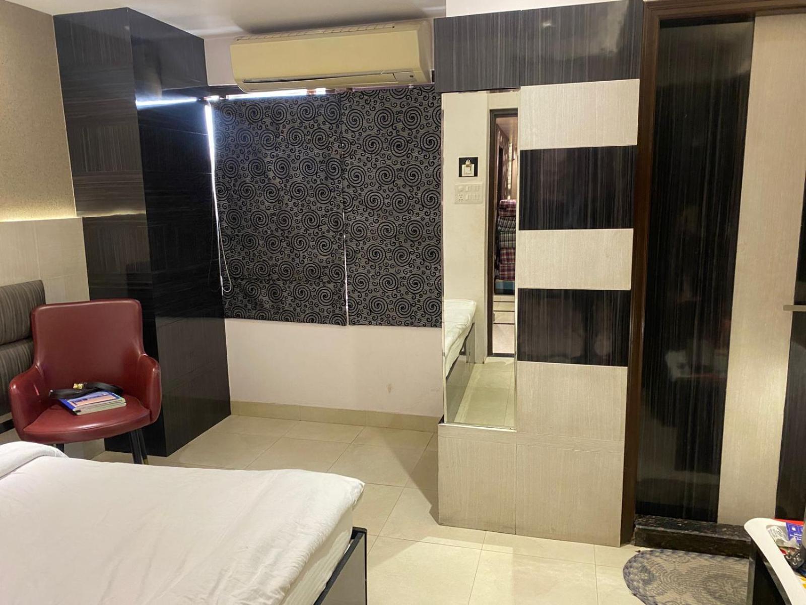 Hotel Royal Cottage Kanpur Ngoại thất bức ảnh